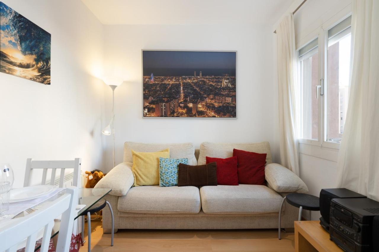 Cute Apartment In Sants Station With Hbo & Alexa & Ac Барселона Экстерьер фото