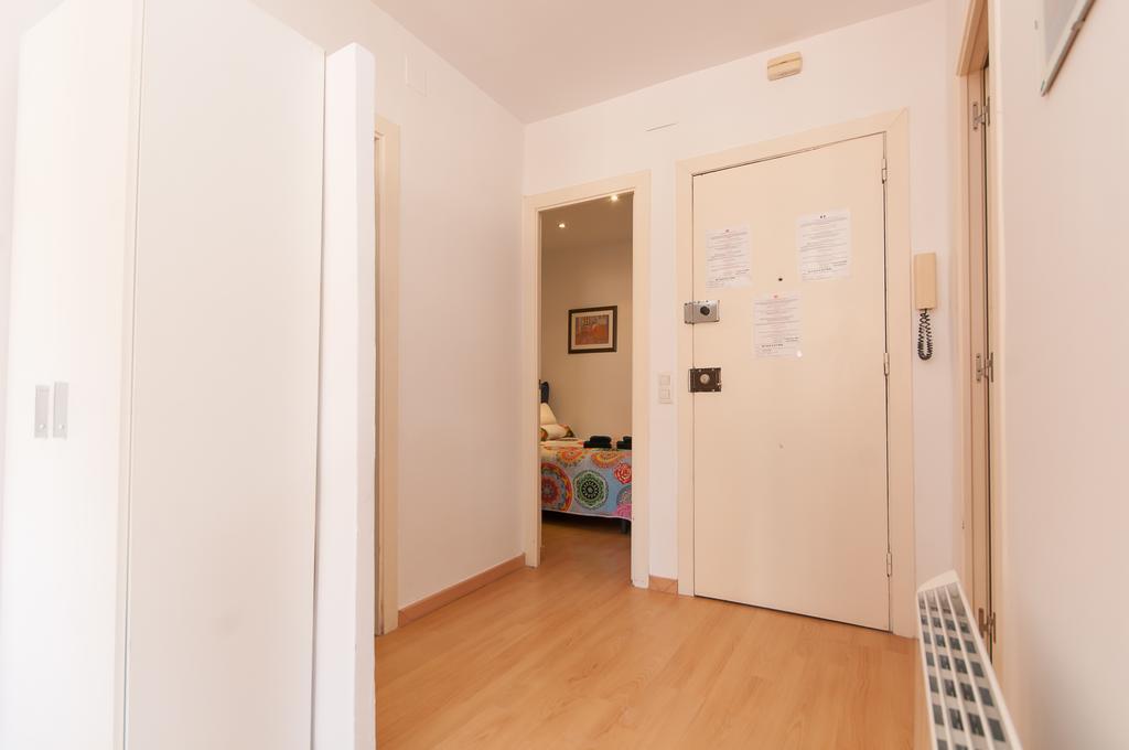 Cute Apartment In Sants Station With Hbo & Alexa & Ac Барселона Экстерьер фото